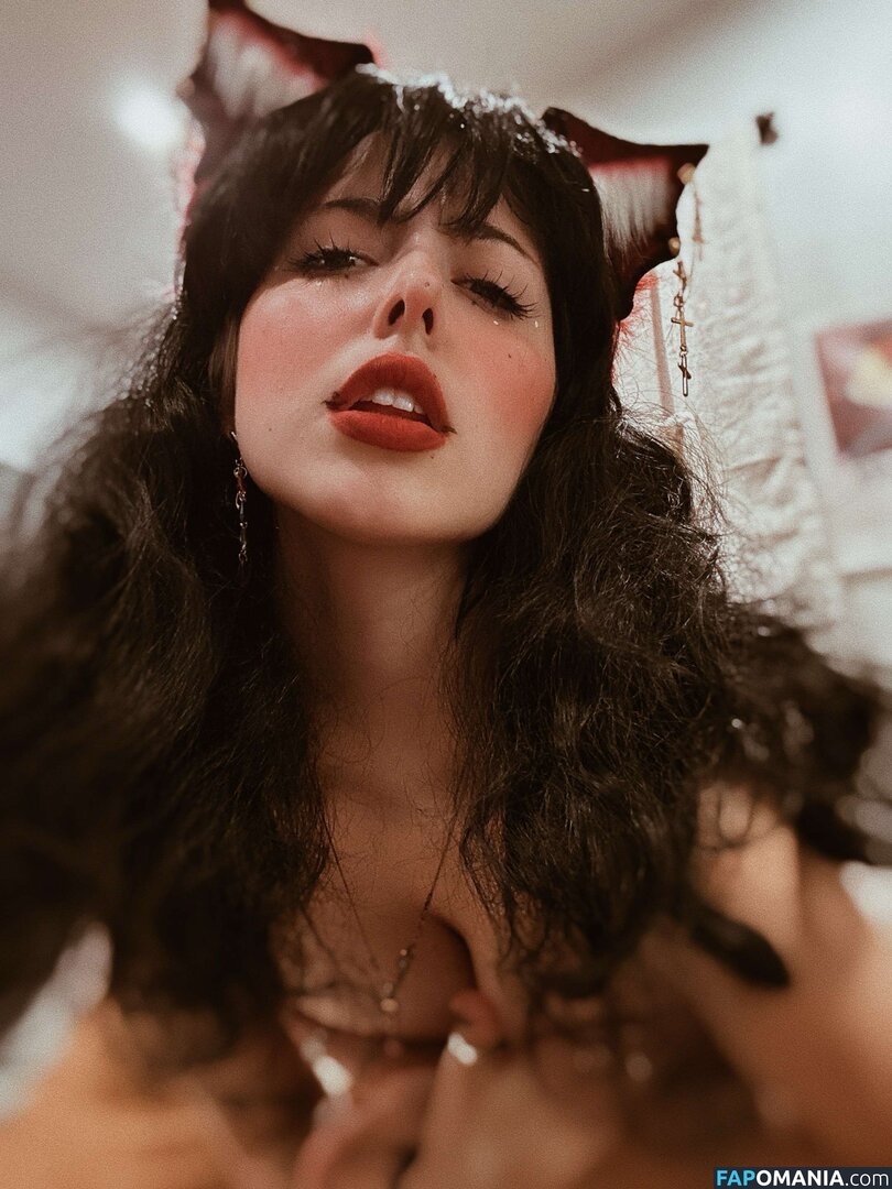 B1tchy_lesbian / laurenmonac0 Naakt OnlyFans  Gelekte foto #4