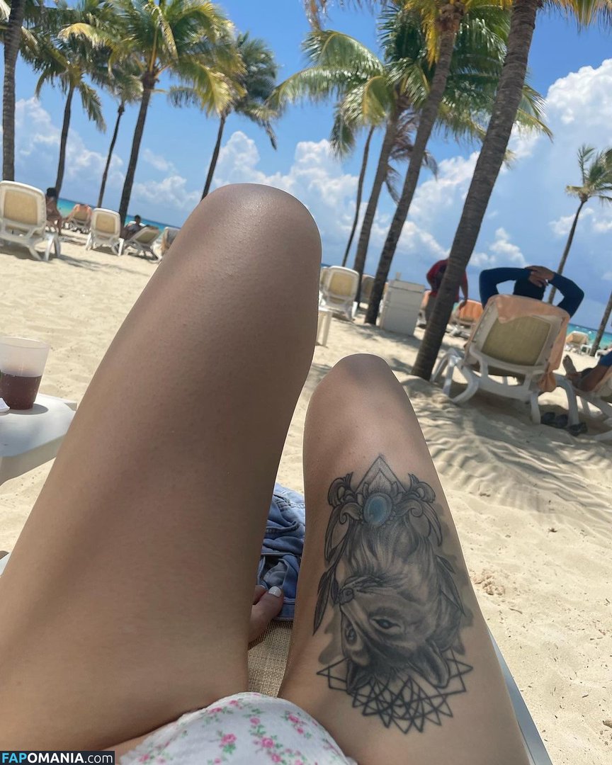 babykae / babykae24 / babykaex / kaebabyxo / love.baby.kae Naakt OnlyFans  Gelekte foto #10