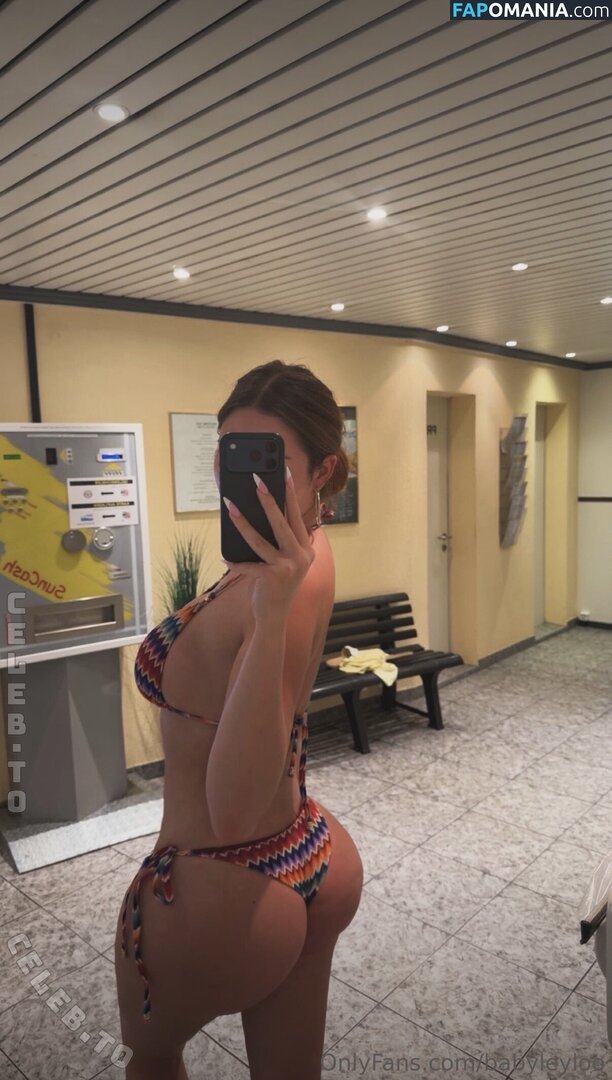 babyleyloo Naakt OnlyFans  Gelekte foto #1
