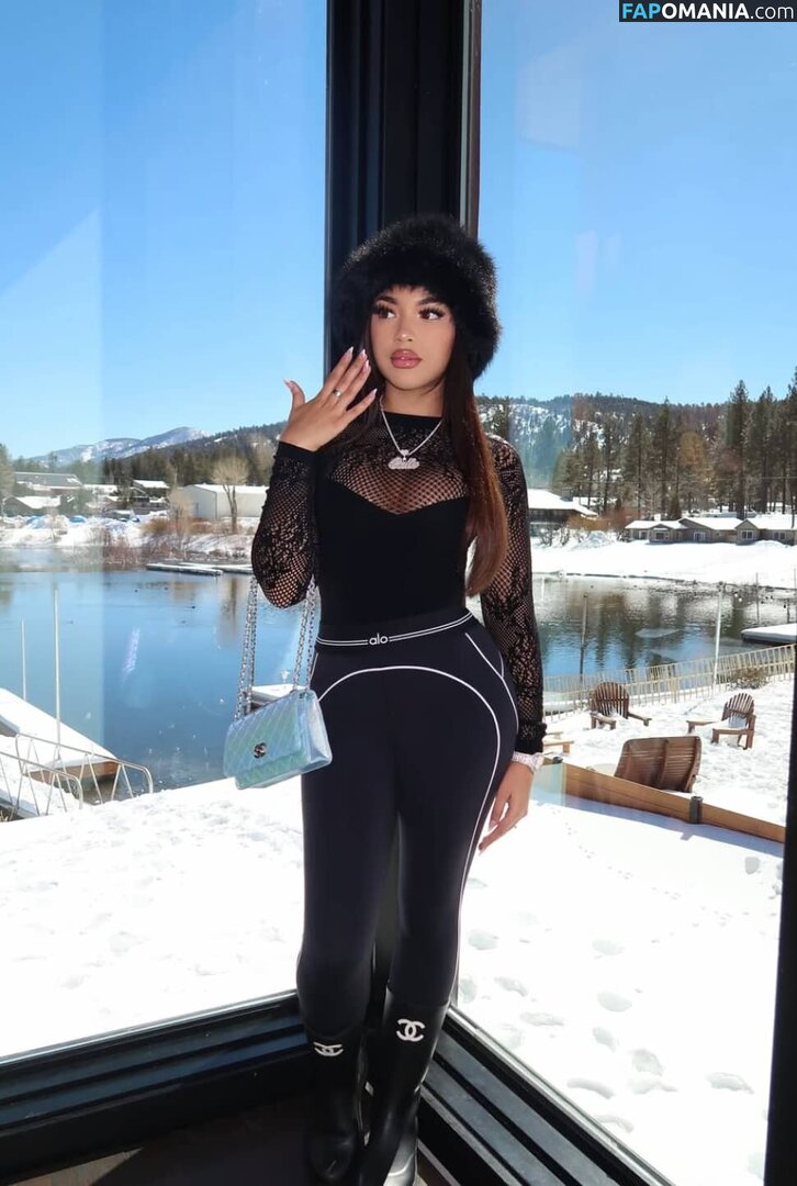 babycali / babyycalle / notbabycalle Naakt OnlyFans  Gelekte foto #2