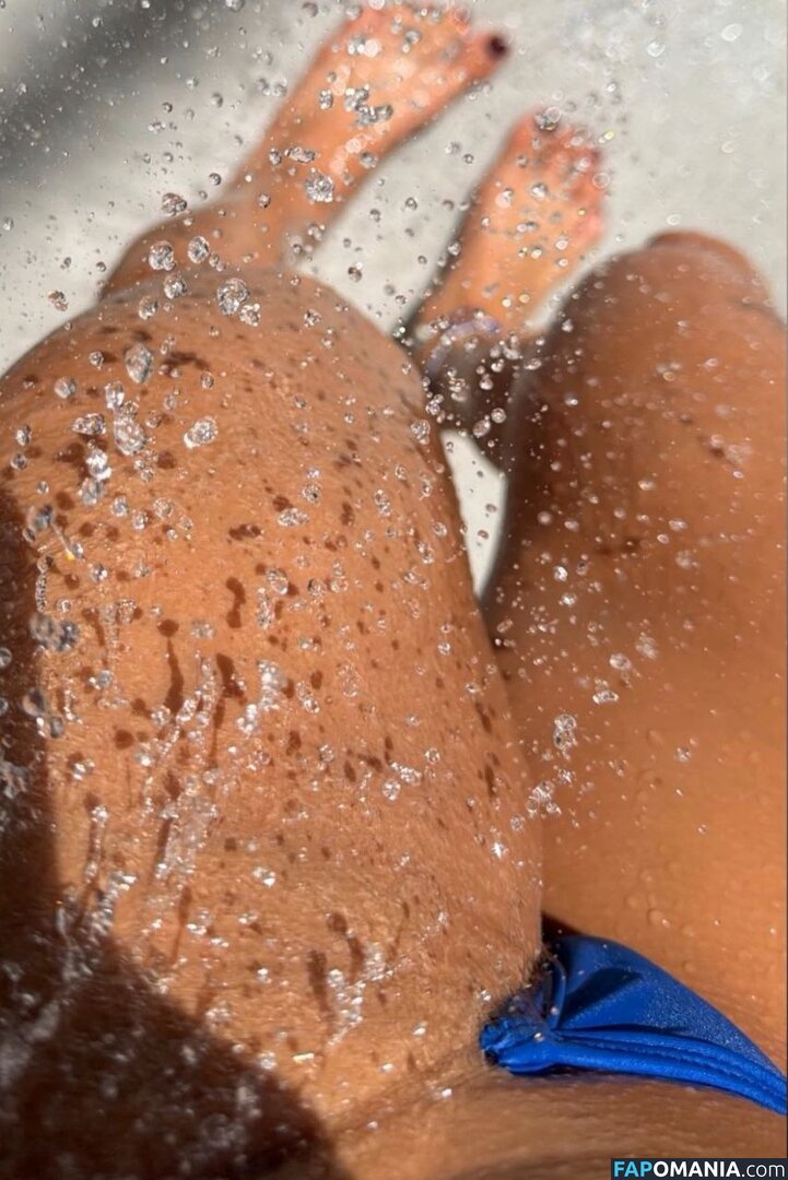 Bakhar Nabieva / bakhar / bakharnabieva / Бахар Набиева Naakt OnlyFans  Gelekte foto #7