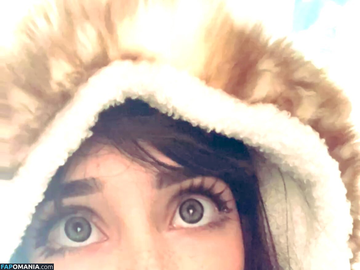 Bambisawa Naakt OnlyFans  Gelekte foto #1