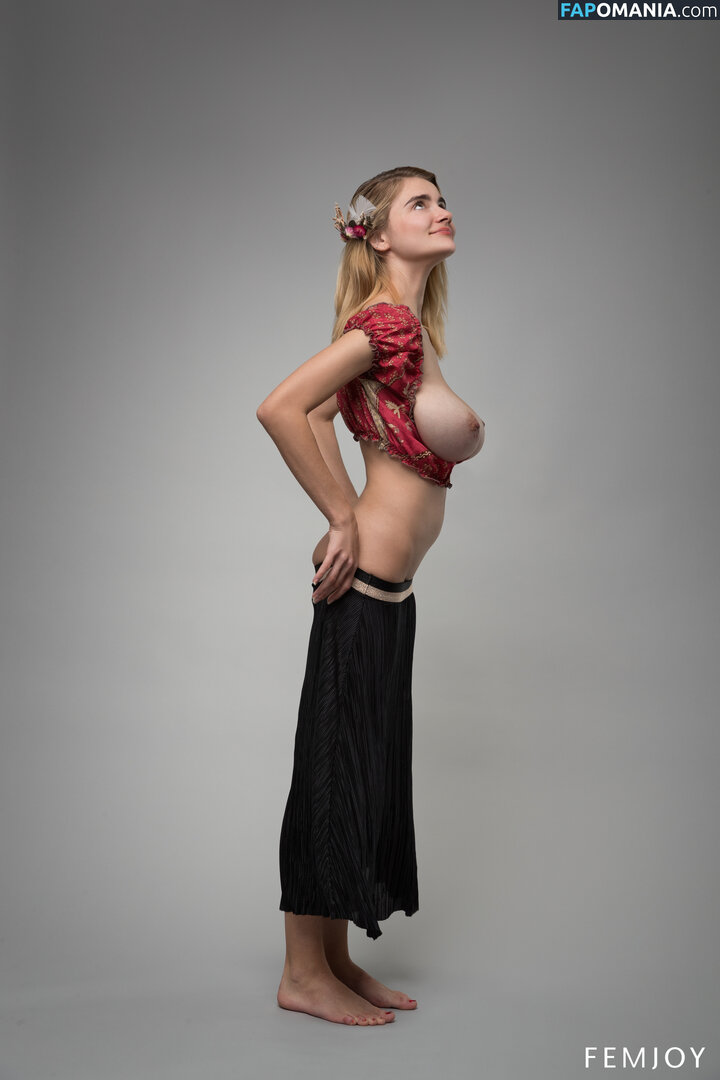 Bambi / Maria Țipordei / MariaTipordei / bamby_m / maria.tipordei Naakt OnlyFans  Gelekte foto #159