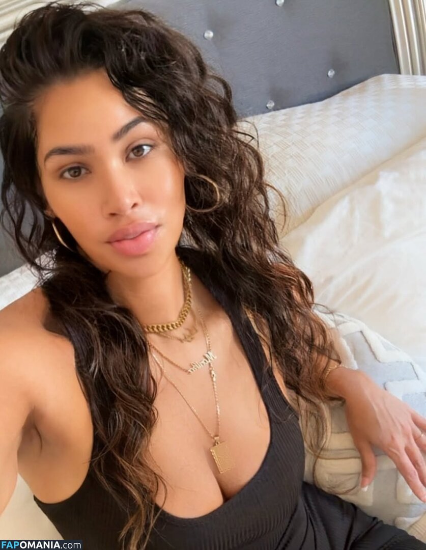 barefootbaddys / blacknthaichick Naakt OnlyFans  Gelekte foto #3