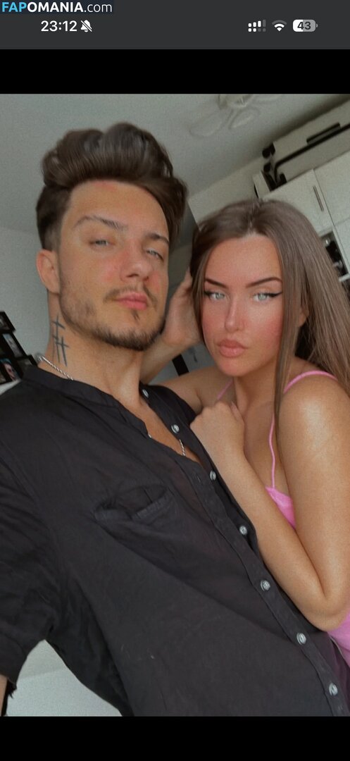 Beatrixxandliam Naakt OnlyFans  Gelekte foto #2