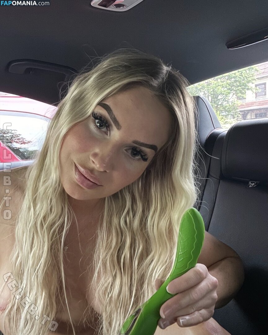 Bella Sinner / bella.sin / bella_sinner_xo Naakt OnlyFans  Gelekte foto #3