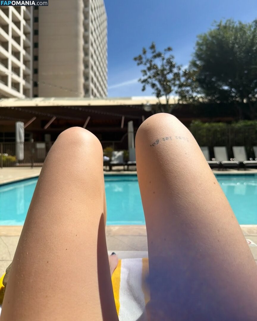 Bella Thorne / bellathorne Naakt OnlyFans  Gelekte foto #2