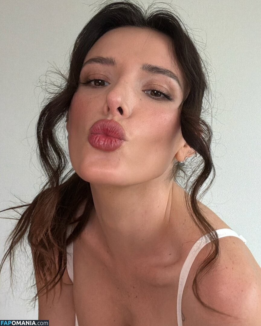 Bella Thorne / bellathorne Naakt OnlyFans  Gelekte foto #7