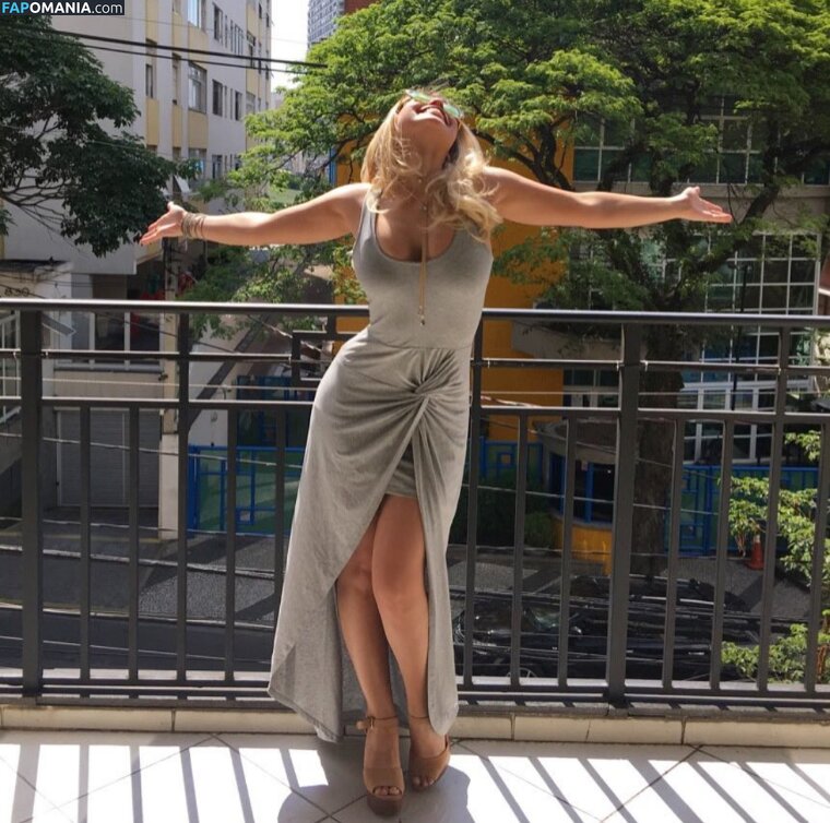 Bianca Alencar / Dubladora / Voice actress / biancaalencarof / biancaalencaroficial Naakt OnlyFans  Gelekte foto #7
