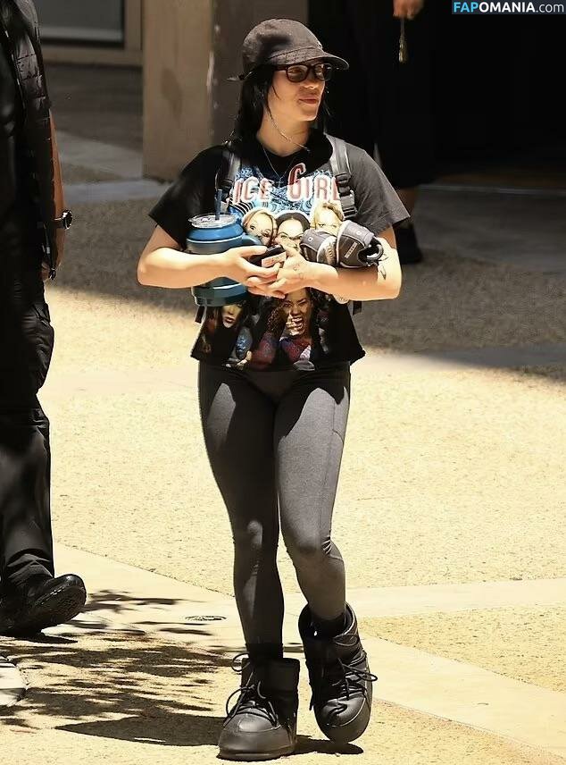 Billie Eilish / Fake / billeeilish / billieeilish Naakt OnlyFans  Gelekte foto #58