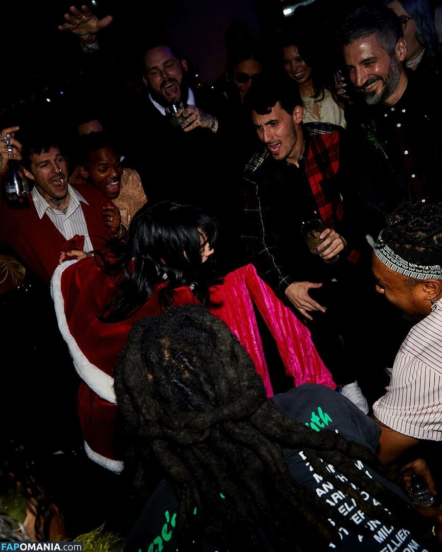 Billie Eilish / Fake / billeeilish / billieeilish Naakt OnlyFans  Gelekte foto #636