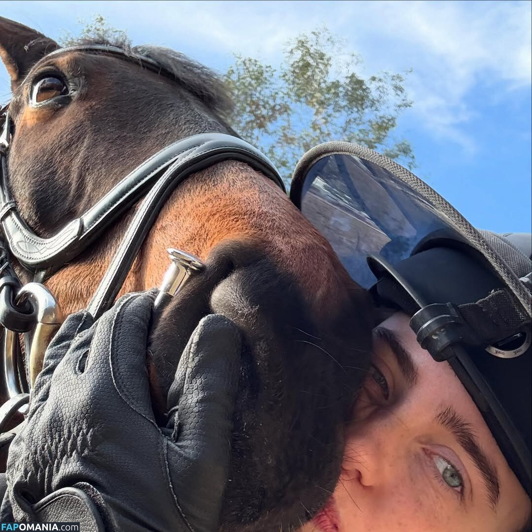 Billie Eilish / Fake / billeeilish / billieeilish Naakt OnlyFans  Gelekte foto #2232