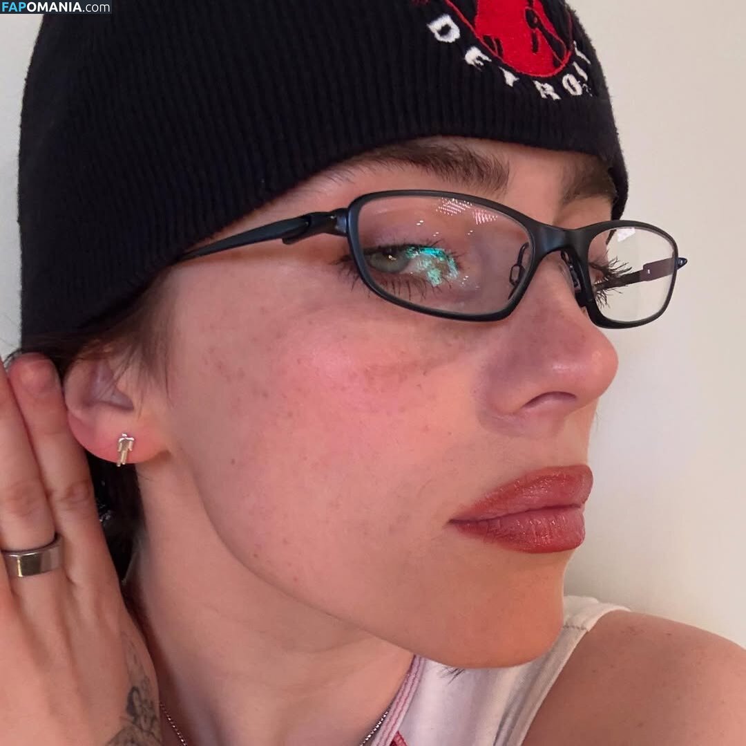 Billie Eilish / Fake / billeeilish / billieeilish Naakt OnlyFans  Gelekte foto #2235