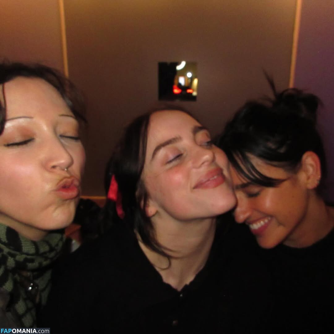 Billie Eilish / Fake / billeeilish / billieeilish Naakt OnlyFans  Gelekte foto #2265