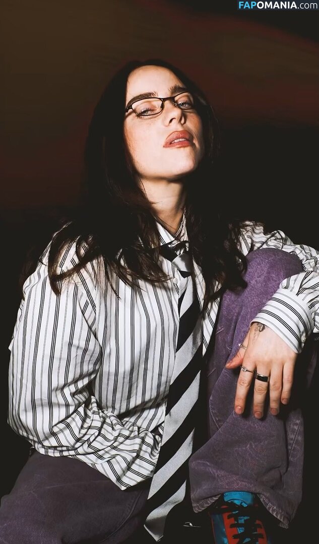 Billie Eilish / Fake / billeeilish / billieeilish Naakt OnlyFans  Gelekte foto #2297