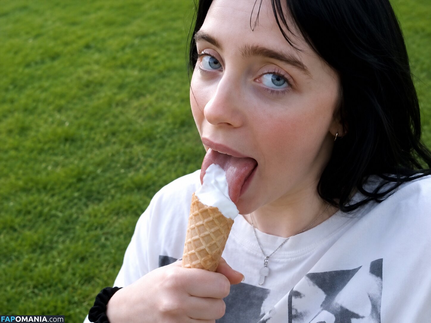 Billie Eilish / Fake / billeeilish / billieeilish Naakt OnlyFans  Gelekte foto #2336