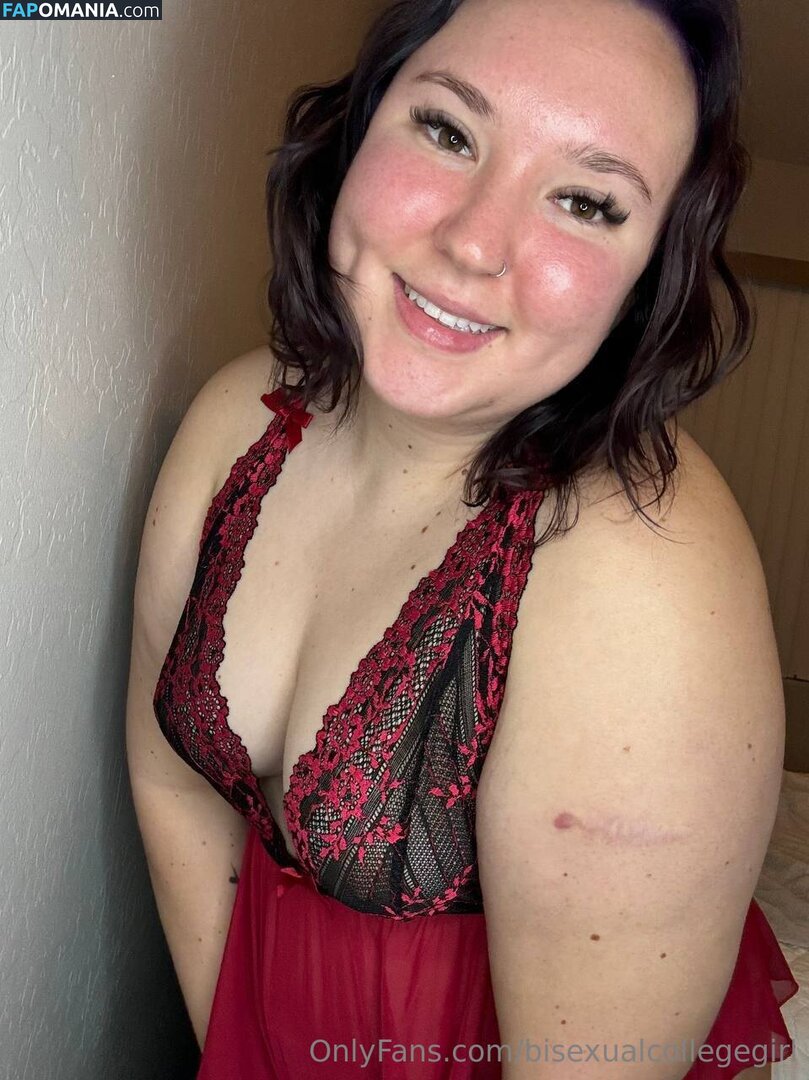 bisexualcollegegirl / rubitout Naakt OnlyFans  Gelekte foto #12