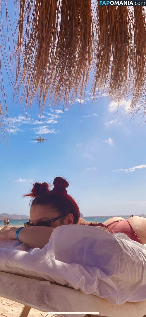 Bisscute / Bisscute_ / bisscute__ Naakt OnlyFans  Gelekte foto #94