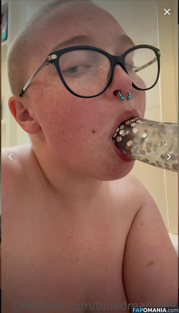 Blue Dreamz / Blueberry Crush / blue_dreamzzzzz Naakt OnlyFans  Gelekte foto #1