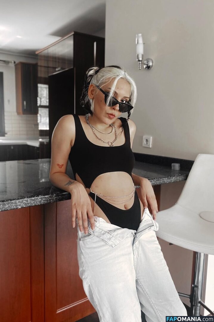 Blush / Yağmur Dilaveroglu / blushtheapp / rachel_blush Naakt OnlyFans  Gelekte foto #4