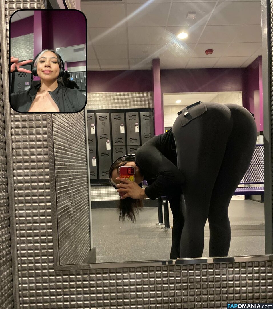 222harumii / bodyby.harumiii / emily_hernandez / harumi Naakt OnlyFans  Gelekte foto #25