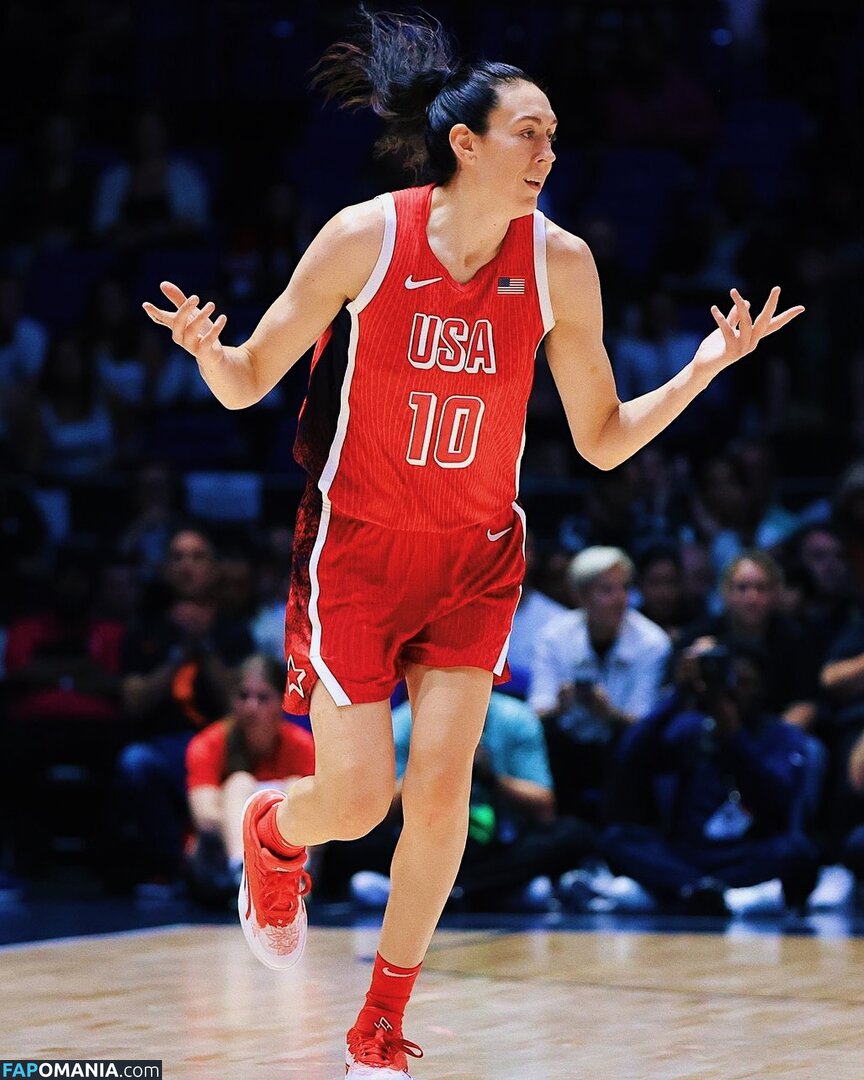 Breanna Stewart / WNBA Player / breannastewart30 Naakt OnlyFans  Gelekte foto #10