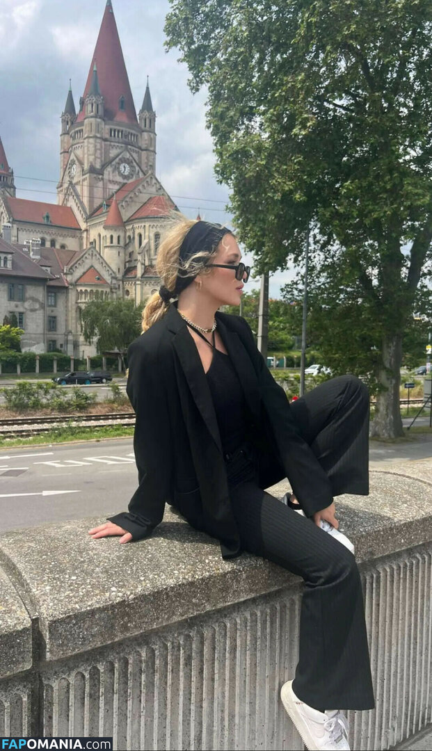 Brec Bassinger / brecbassinger Naakt OnlyFans  Gelekte foto #15