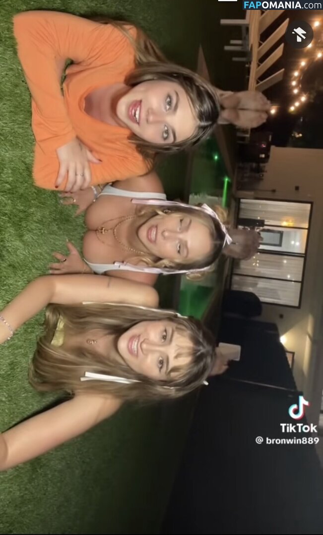 Bronwin Aurora / bronwinaurora / mjkjuice Naakt OnlyFans  Gelekte foto #2