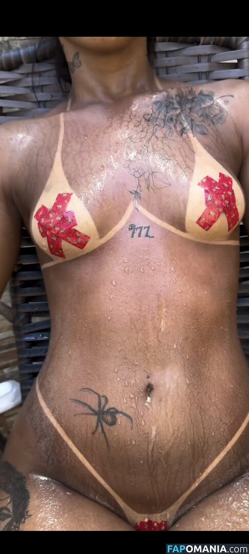Bronzeamento Natural / biquini marquinha de fita / https: / lorynhadejery / terracodobronze / zer00um Naakt OnlyFans  Gelekte foto #14