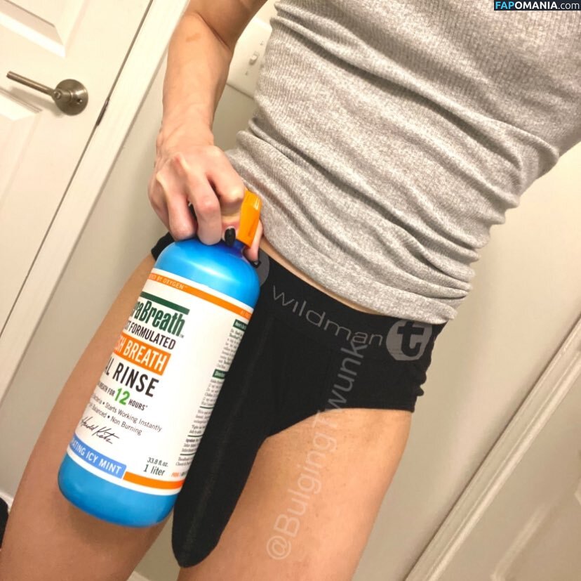 BulgingTwunk / bulging_twunk / https: Naakt OnlyFans  Gelekte foto #8