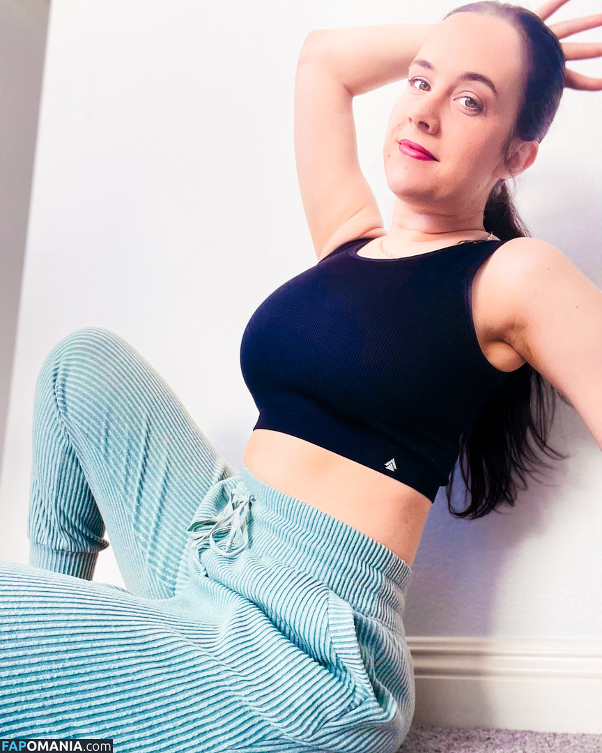 Bunnytails / bunnytailsTwitch / fluffybunny20 Naakt OnlyFans  Gelekte foto #6