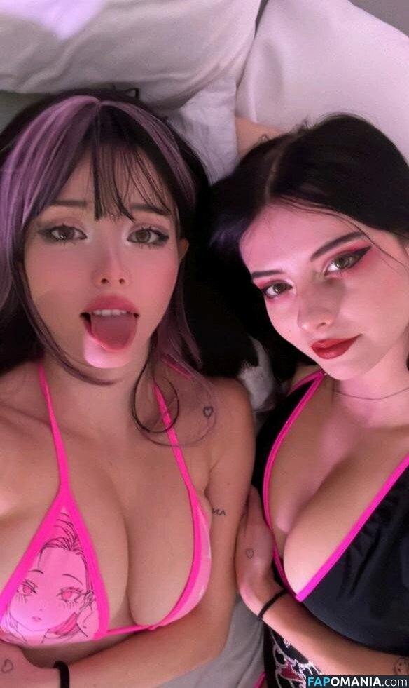 Burch Twins / juliaaburch Naakt OnlyFans  Gelekte foto #3