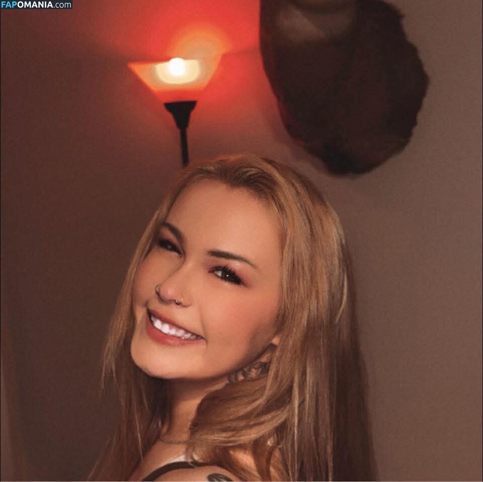 Busty Kristen from Iowa Naakt OnlyFans  Gelekte foto #2