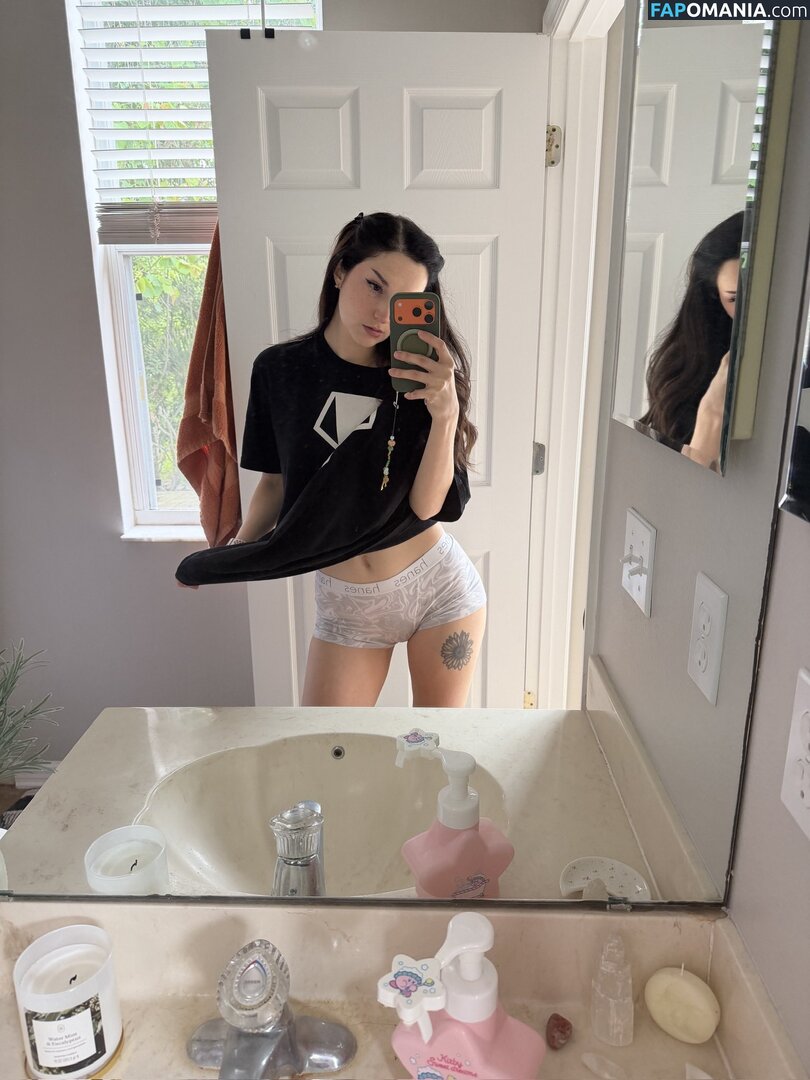 Busy B Asmr / busybasmr Naakt OnlyFans  Gelekte foto #1034