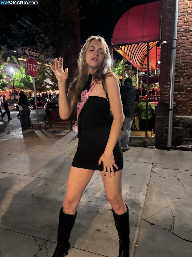 Cadence Marang / lemom.meringue Naakt OnlyFans  Gelekte foto #2