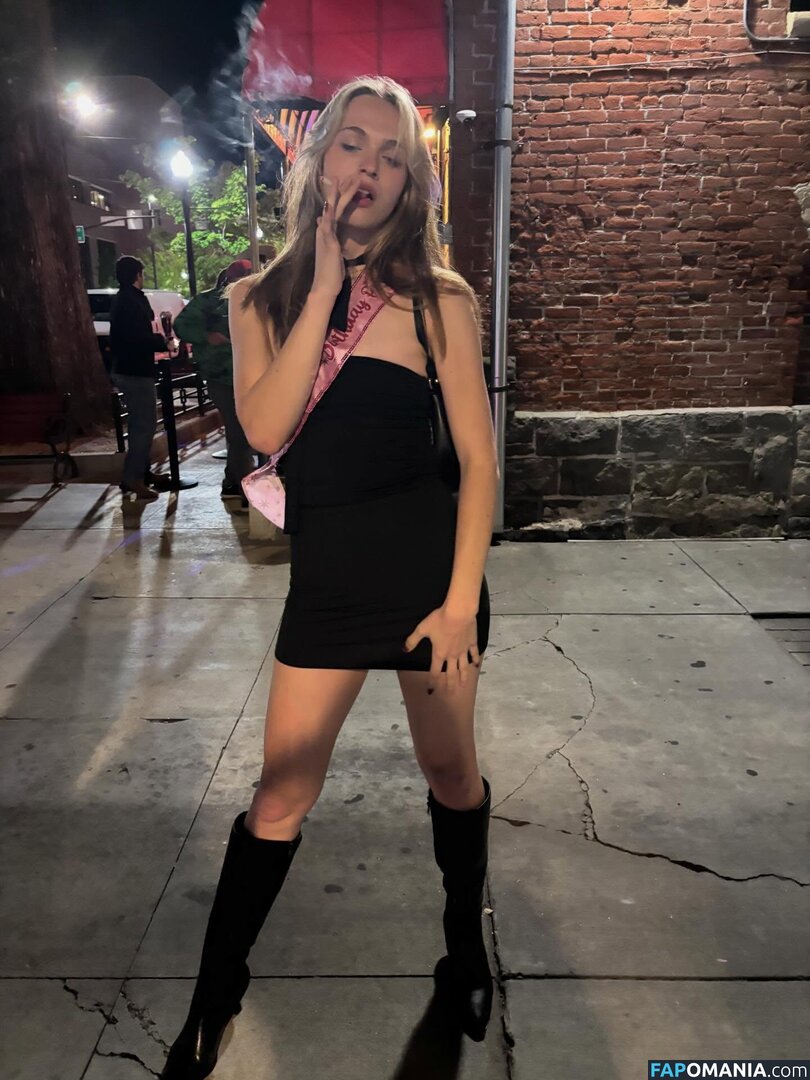 Cadence Marang / lemom.meringue Naakt OnlyFans  Gelekte foto #4