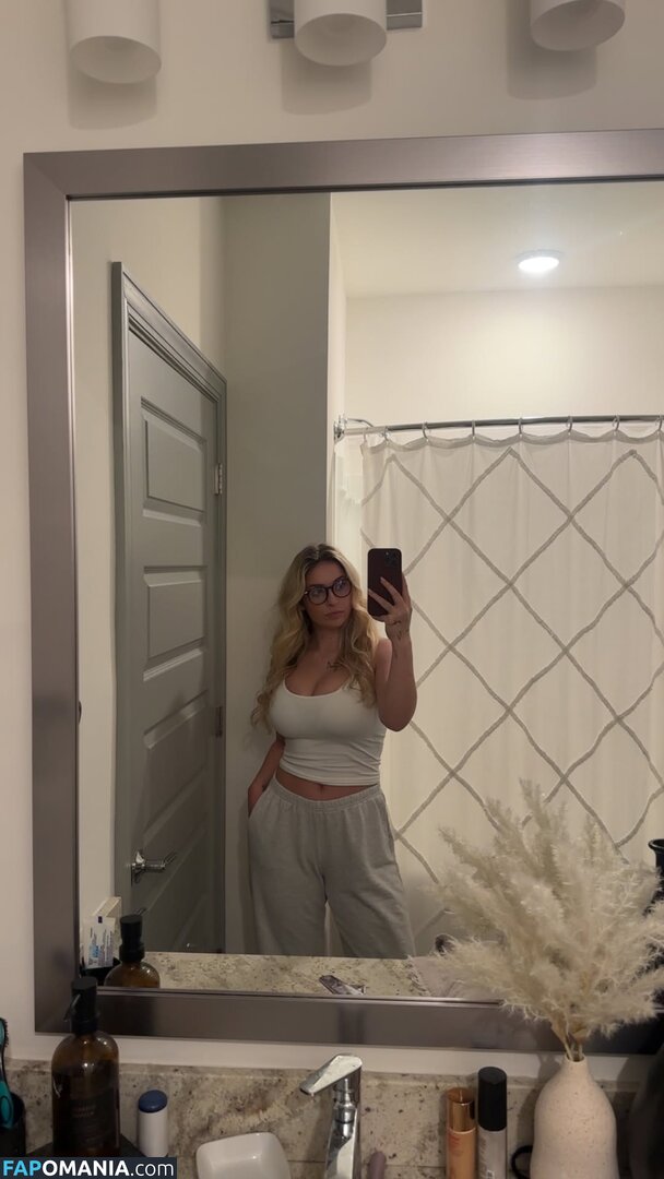 Caitlin Betterly / caitlin.betterly Naakt OnlyFans  Gelekte foto #1