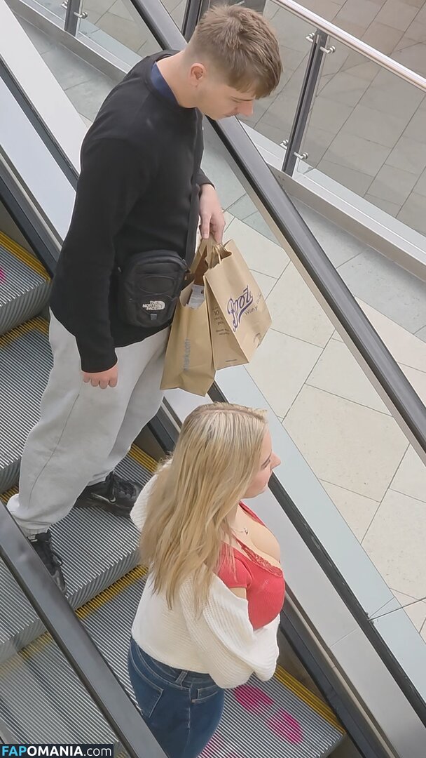 CANDID Boobs / bouncy / braless / cleavage / downblouse / jiggly Naakt OnlyFans  Gelekte foto #25