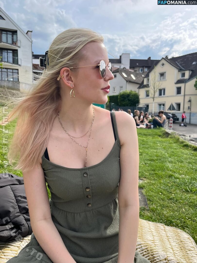 Cara_lb / Cara_lb1 / Cara_liebe Naakt OnlyFans  Gelekte foto #2