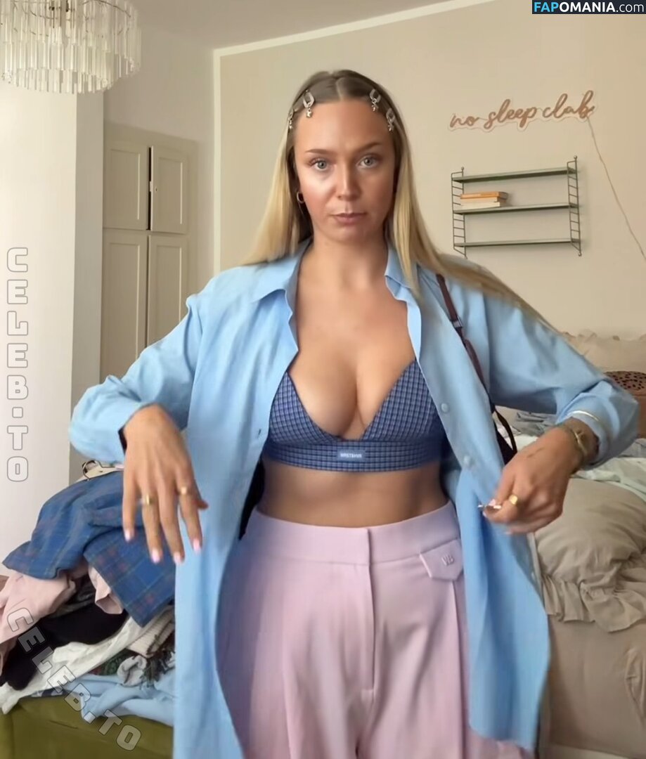Caramella / kimcaramella Naakt OnlyFans  Gelekte foto #3