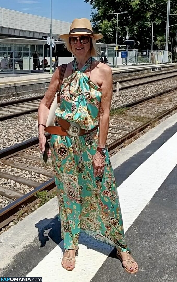 Carol McGiffin Naakt OnlyFans  Gelekte foto #1