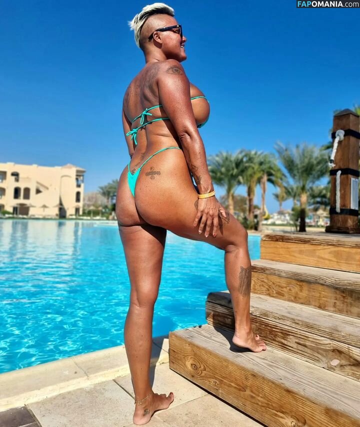 Caroline Öberg / carrooberg Naakt OnlyFans  Gelekte foto #3