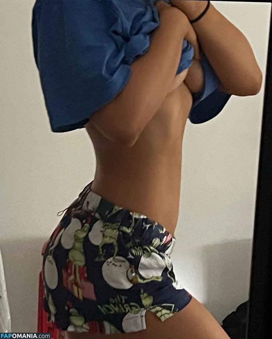 Catherine Bell / _catherine.bell_ / catherinebell Naakt OnlyFans  Gelekte foto #2