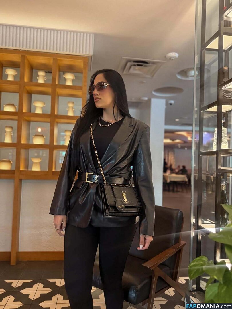 Cecilia Rossell / ceciliarossellhn Naakt OnlyFans  Gelekte foto #17
