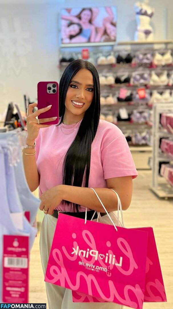 Cecilia Rossell / ceciliarossellhn Naakt OnlyFans  Gelekte foto #19