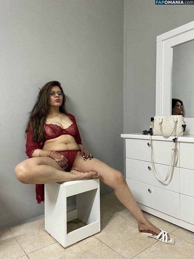 Chandrika Desai / Chandrika Passionica Naakt OnlyFans  Gelekte foto #342