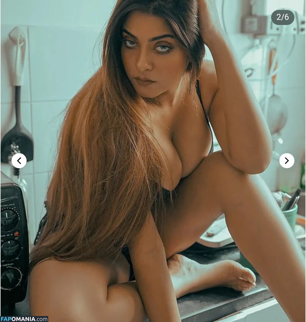 Chandrika Desai / Chandrika Passionica Naakt OnlyFans  Gelekte foto #1173