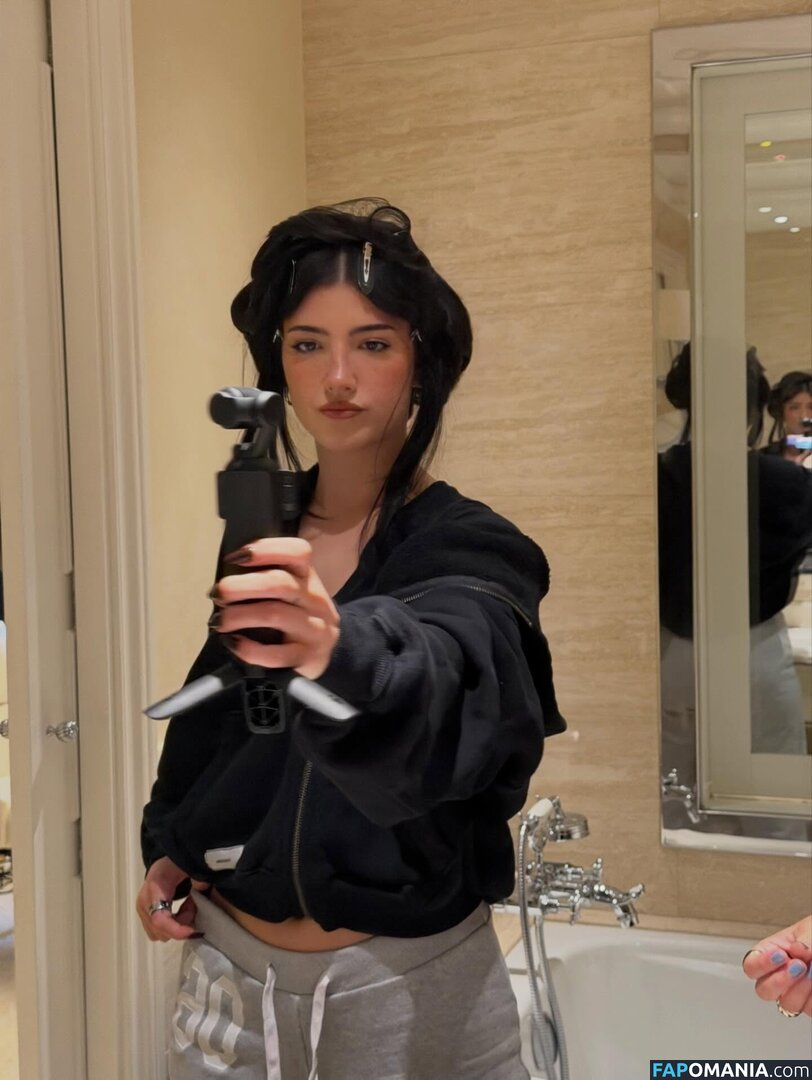 Charli D'Amelio / Charli Damelio / charlidamelio / charliesdamelio Naakt OnlyFans  Gelekte foto #1612