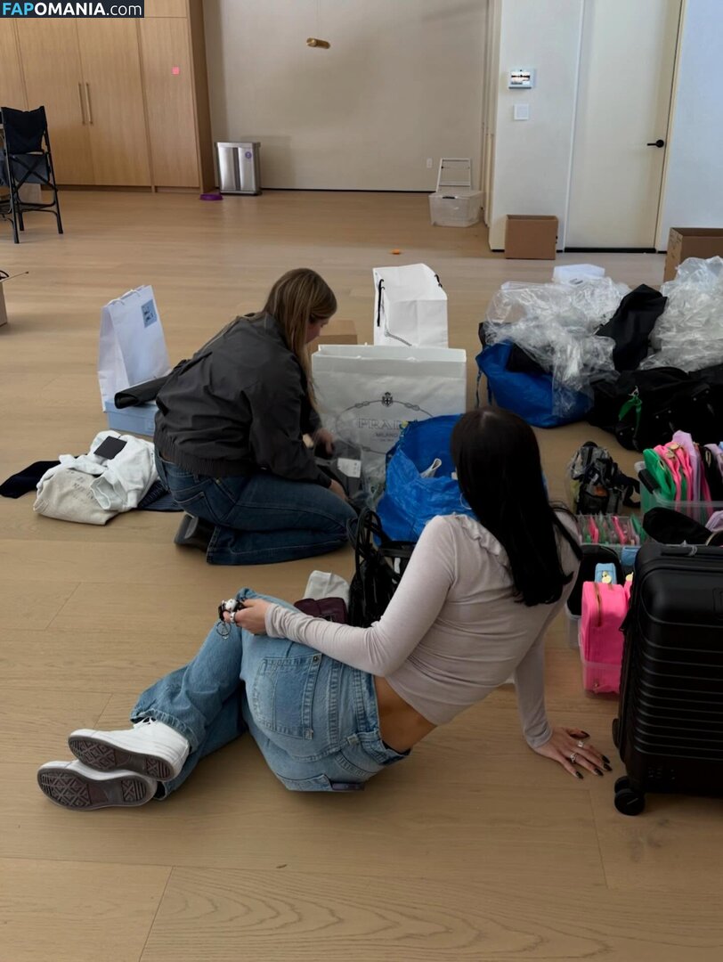 Charli D'Amelio / Charli Damelio / charlidamelio / charliesdamelio Naakt OnlyFans  Gelekte foto #1614