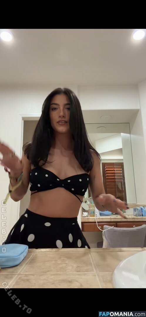 Charli D'Amelio / Charli Damelio / charlidamelio / charliesdamelio Naakt OnlyFans  Gelekte foto #1658